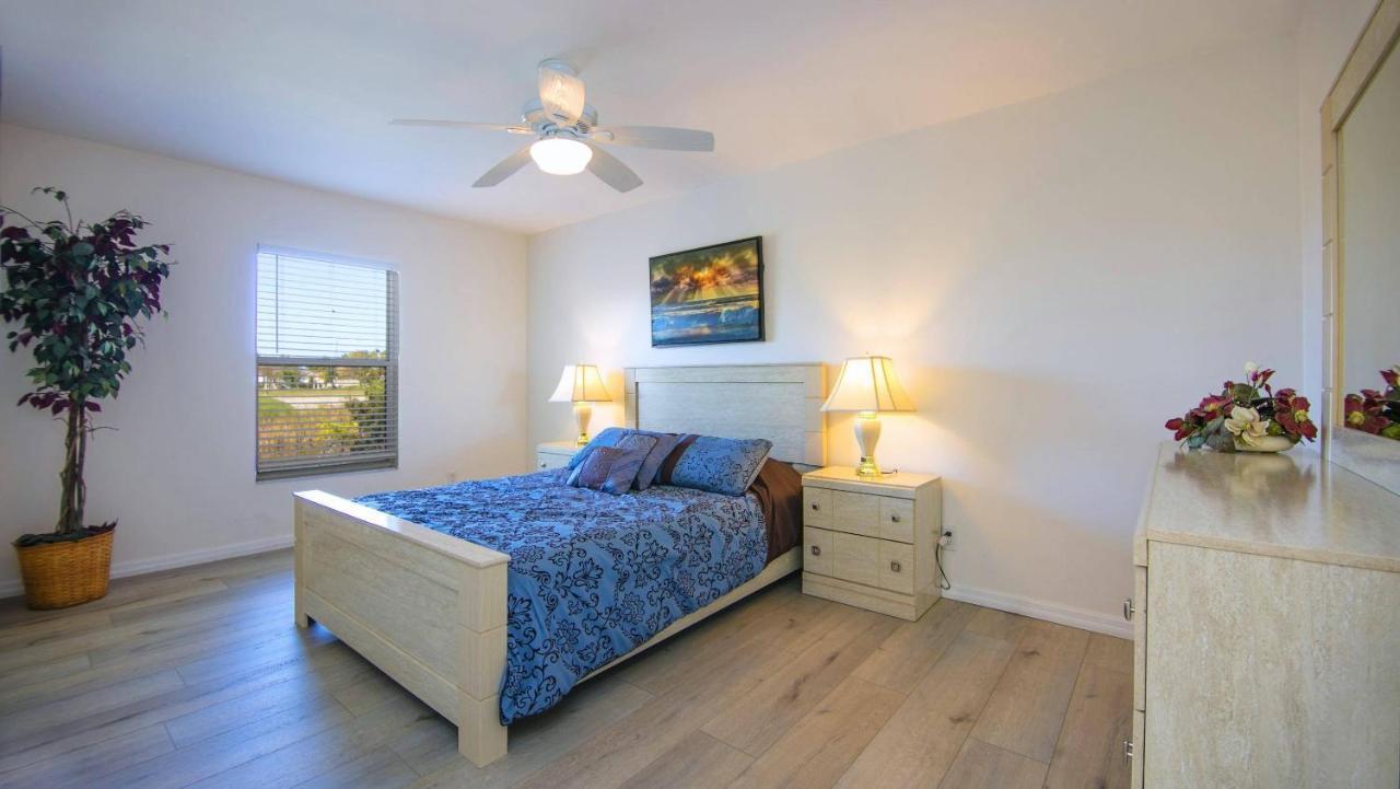 קייפ קורל !New! Villa Waterview מראה חיצוני תמונה